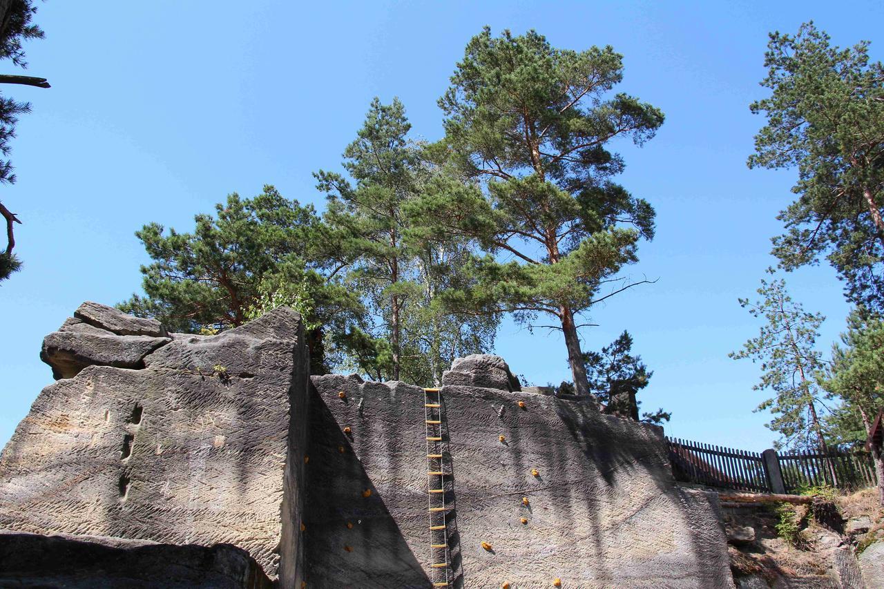 Ubytovaci Hostinec Na Skalach Budislav  Luaran gambar